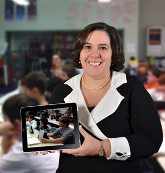 Tina Benevides with iPad