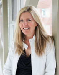 Lynn Cummings portrait